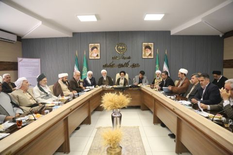 جلسه شورای زکات استان کردستان با حضور نماینده ولی فقیه جهاد کشاورزی کشور 1403.7.15