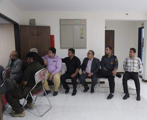 گزارش تصویری آئین اهدای ۲۳۰۰ فقره بسته تحصیلی از طرف موقوفه ماهرخسار معتمد وزیری